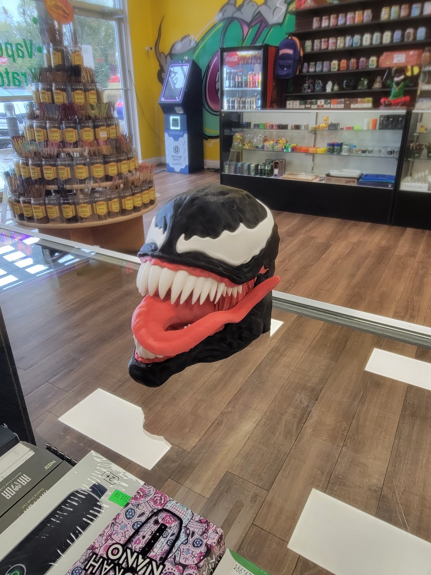 Venomous Maw Deck Vault — Symbiote Edition